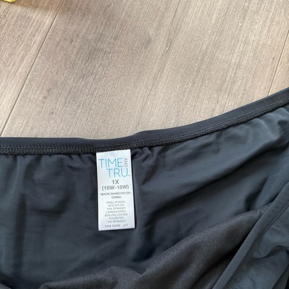 New Time & Tru Black Swim Skirt Bikini Bottoms - Picture 5 of 5